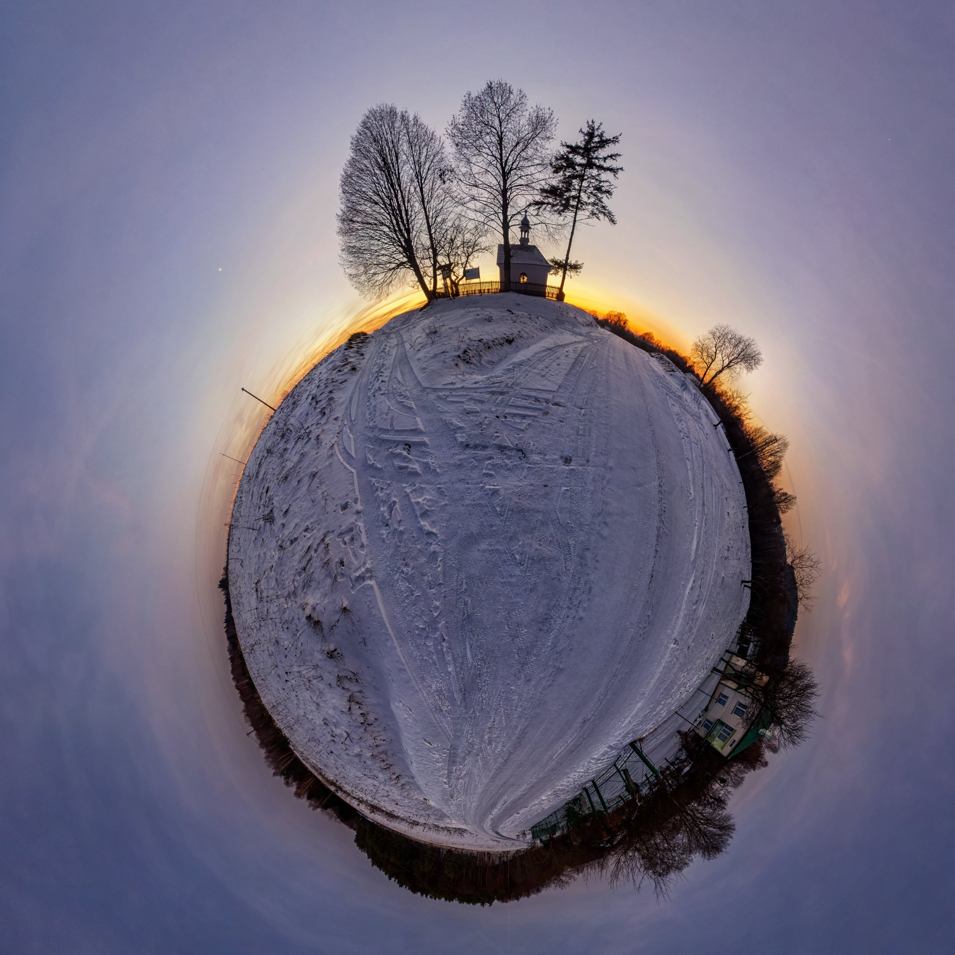 Tiny planets on Instagram - photo by Tomasz Mielnik